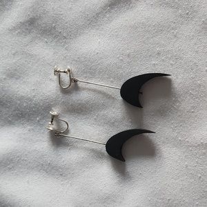 Vintage black wood dangle earrings
